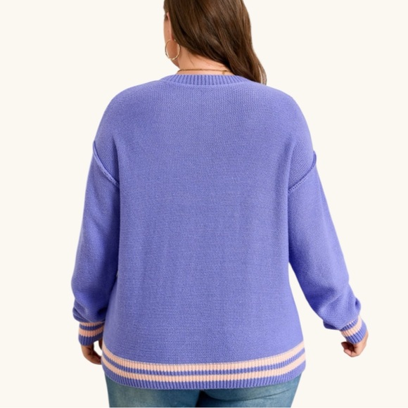 5006. Women's Purple Sweater - Picture 2 of 2
